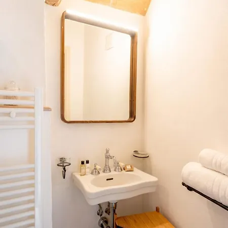 Loft San Nicola Aparthotel 3*